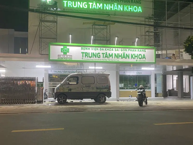 Trung tâm Nhãn khoa